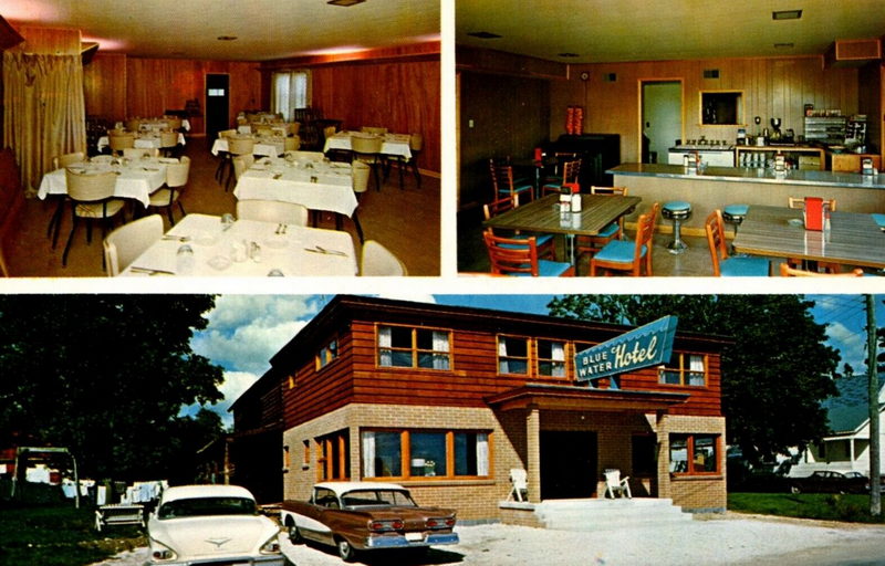 Blue Water Hotel (Les Cheneaux Coffee Roasters) - Vintage Postcard